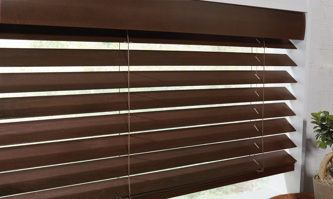 Wood blinds by hunter douglas