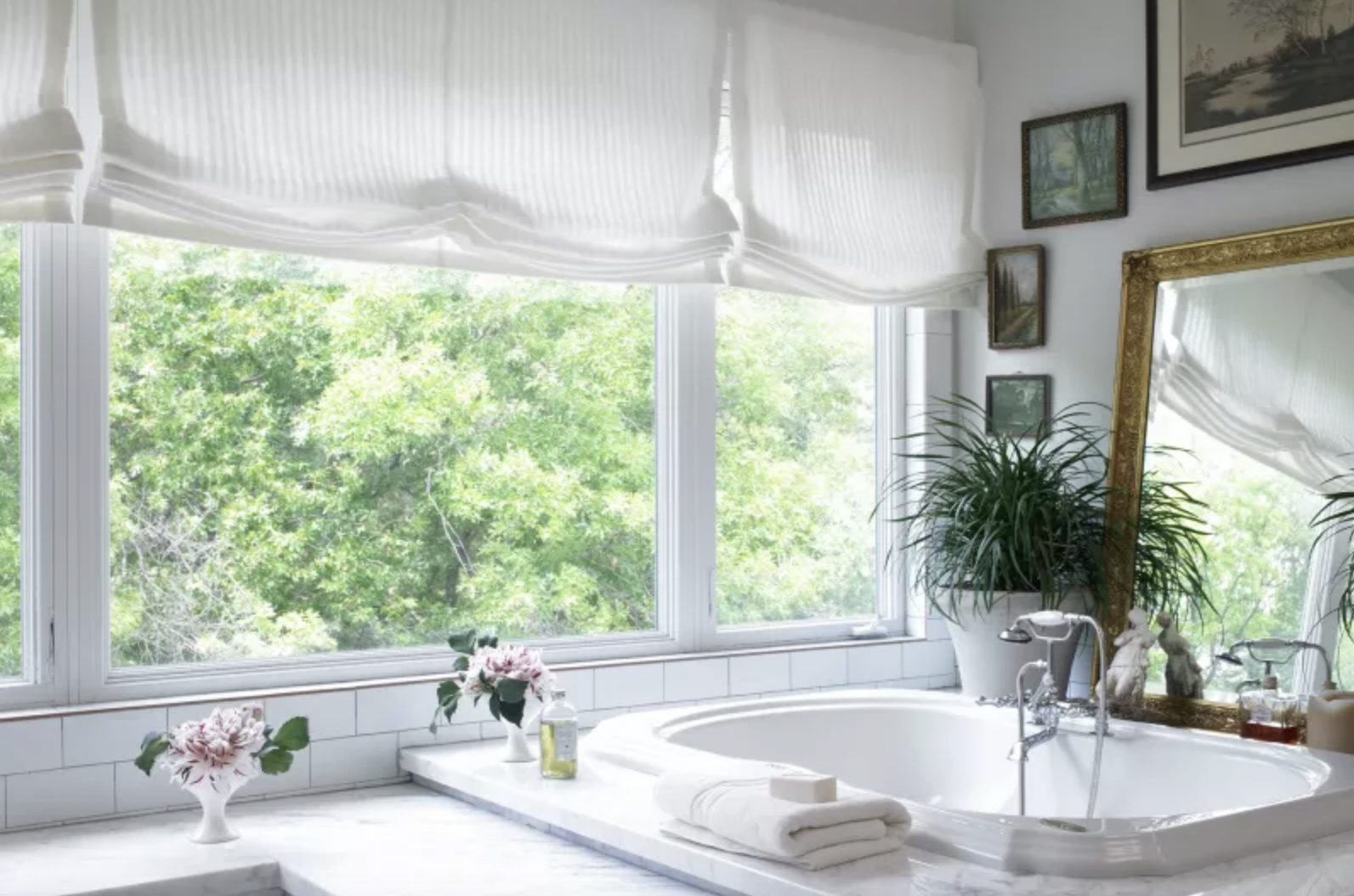 Roman shades in bathroom